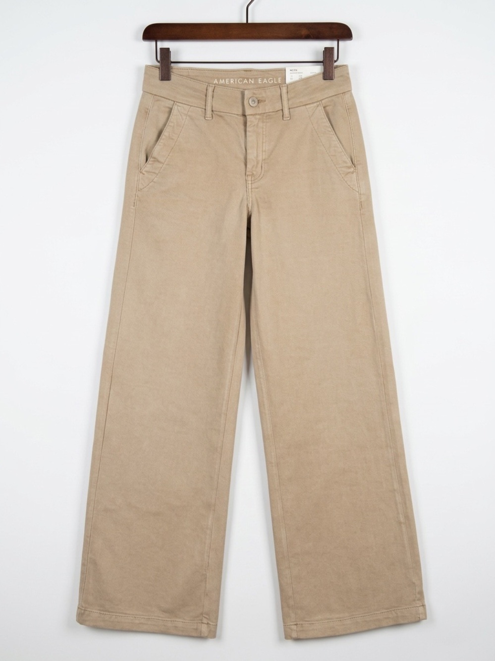 American Eagle NWT Khaki Wide Leg Chino Pants Size 2 Regular